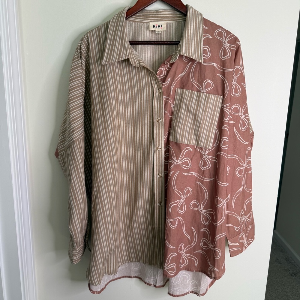 BiBi Cotton Blend Bows Stripes Oversized Button Down Size Medium - Picture 2 of 8